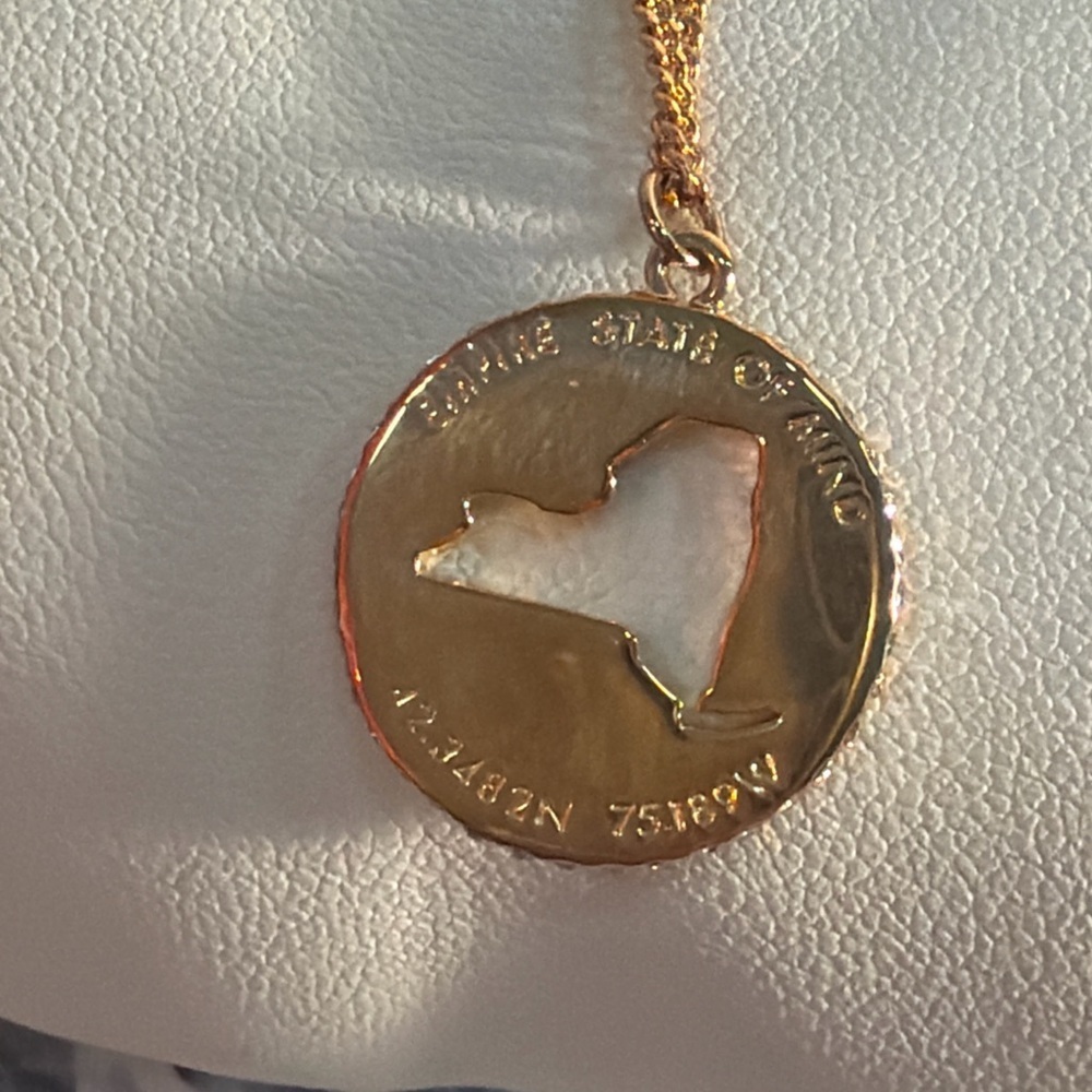 Kate Spade Gold NY State Coin Pendant Necklace Pave Edge - Picture 4 of 5